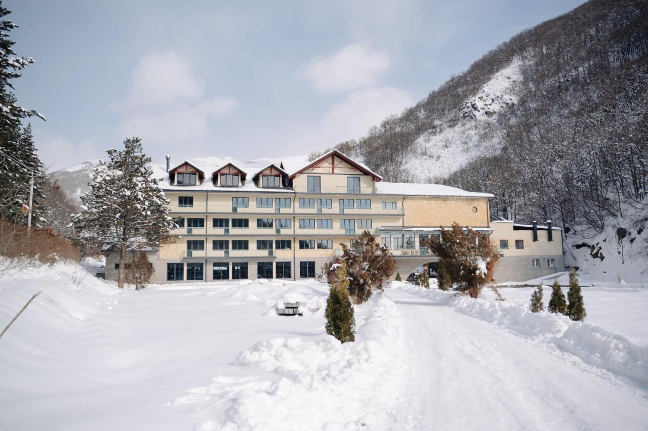 Apricot Aghveran Resort Extérieur photo